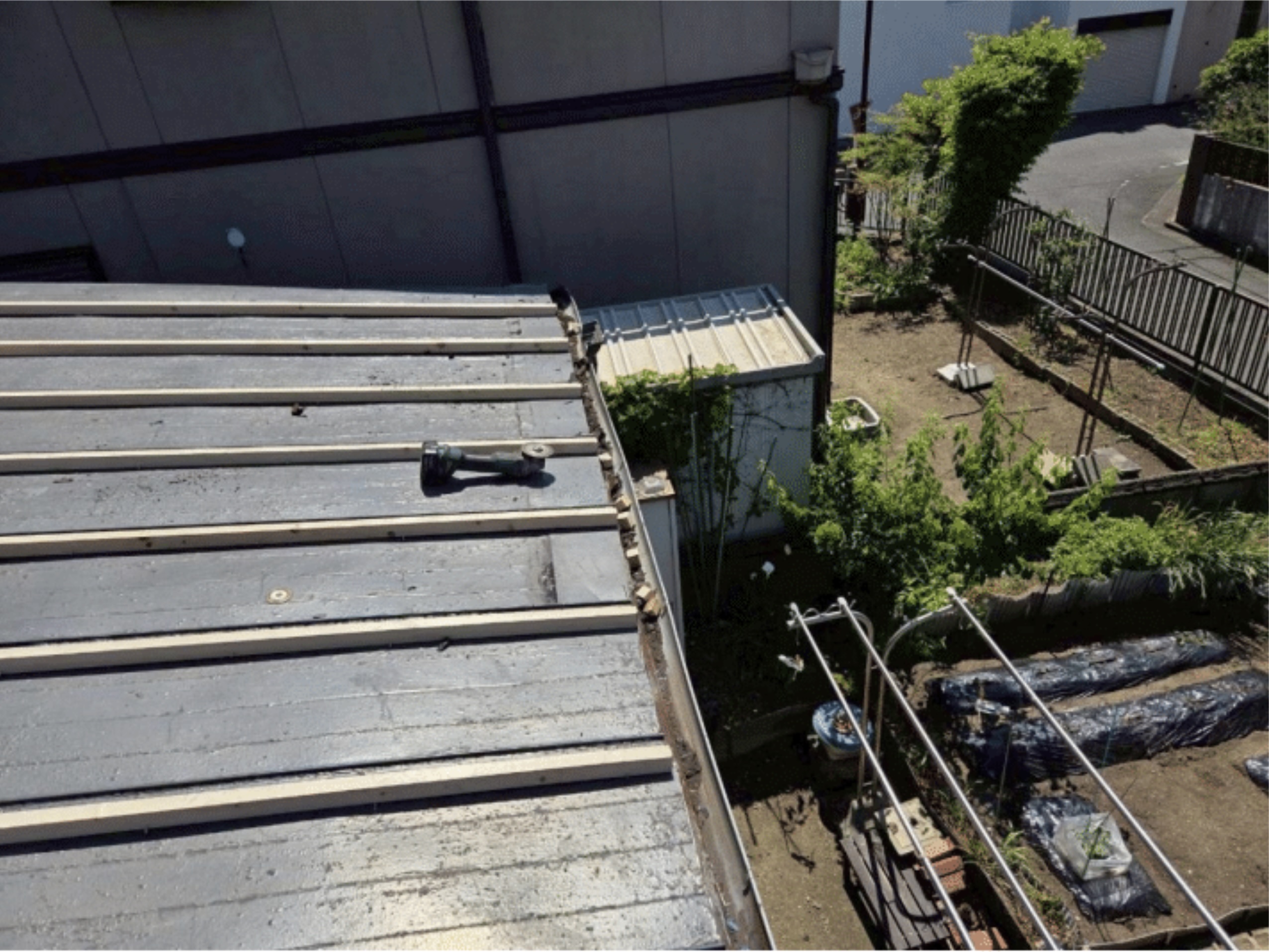 新設垂木の下地設置作業1