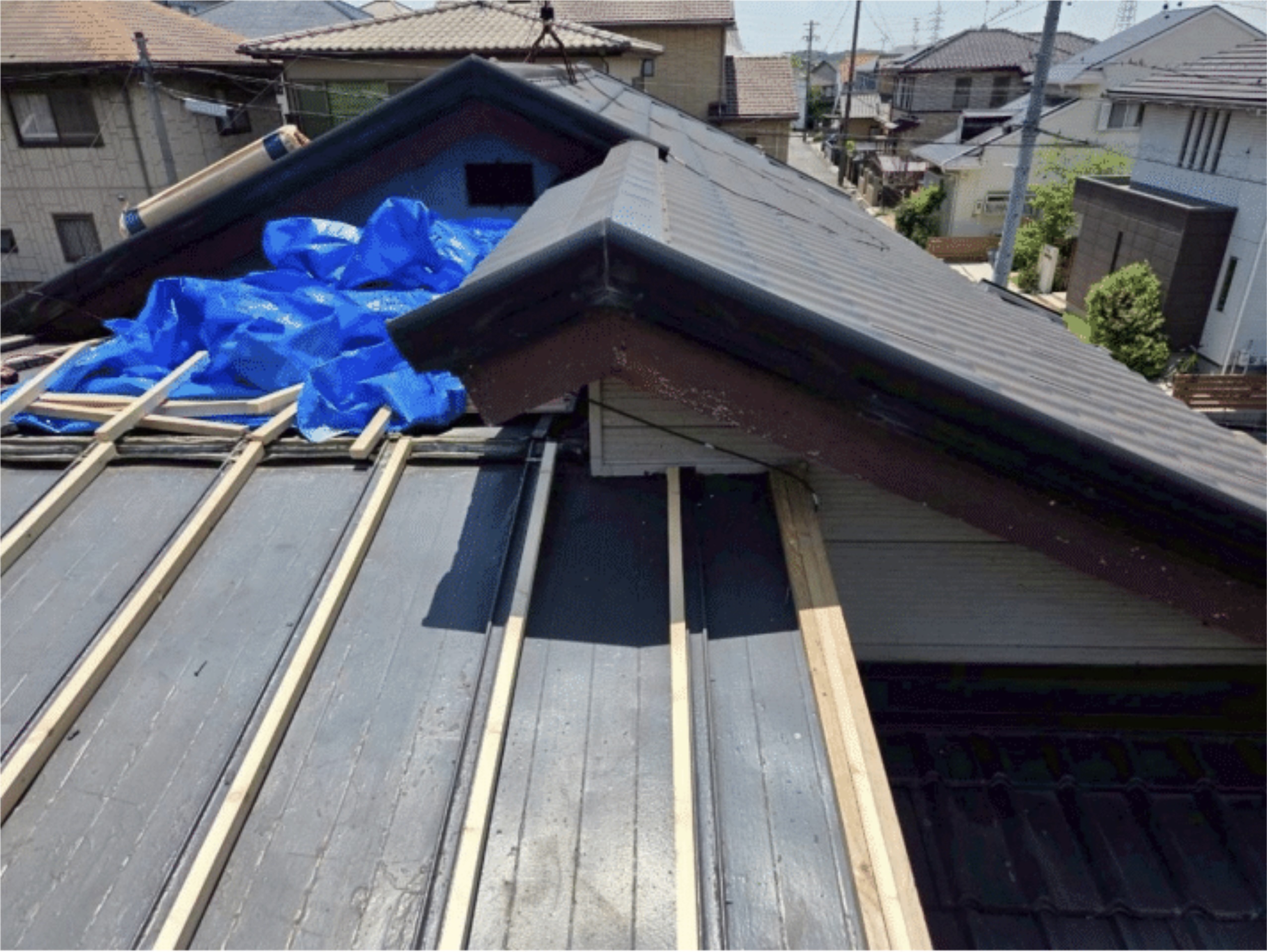 新設垂木の下地設置作業2