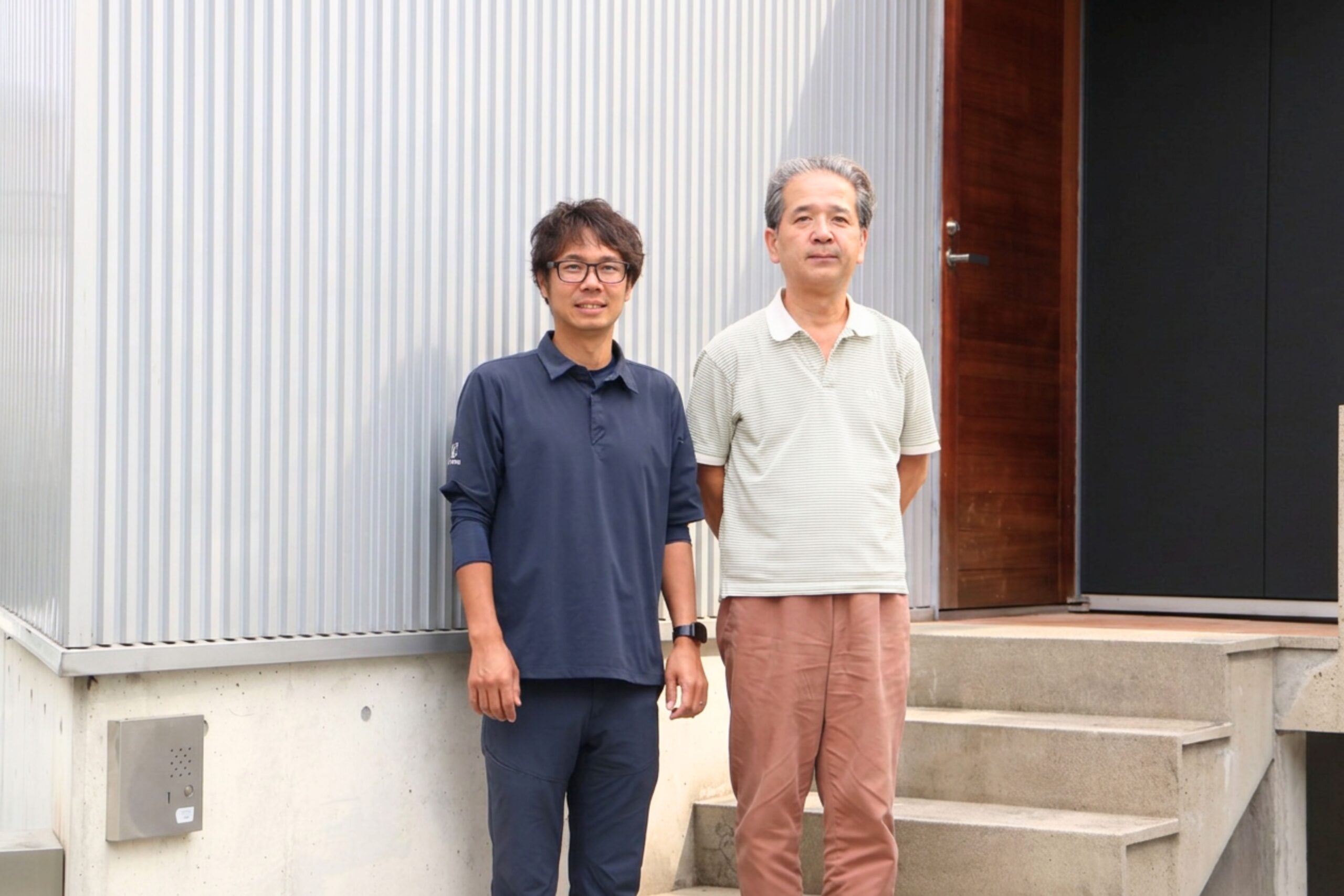 【名古屋市】急な雨漏り・足場の不安も写真報告で解消！屋根防水・外壁塗装｜お客様の声