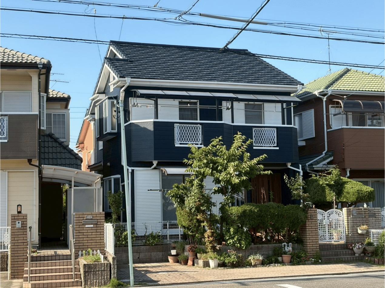 外壁塗装・屋根葺き替え 施工後（After）