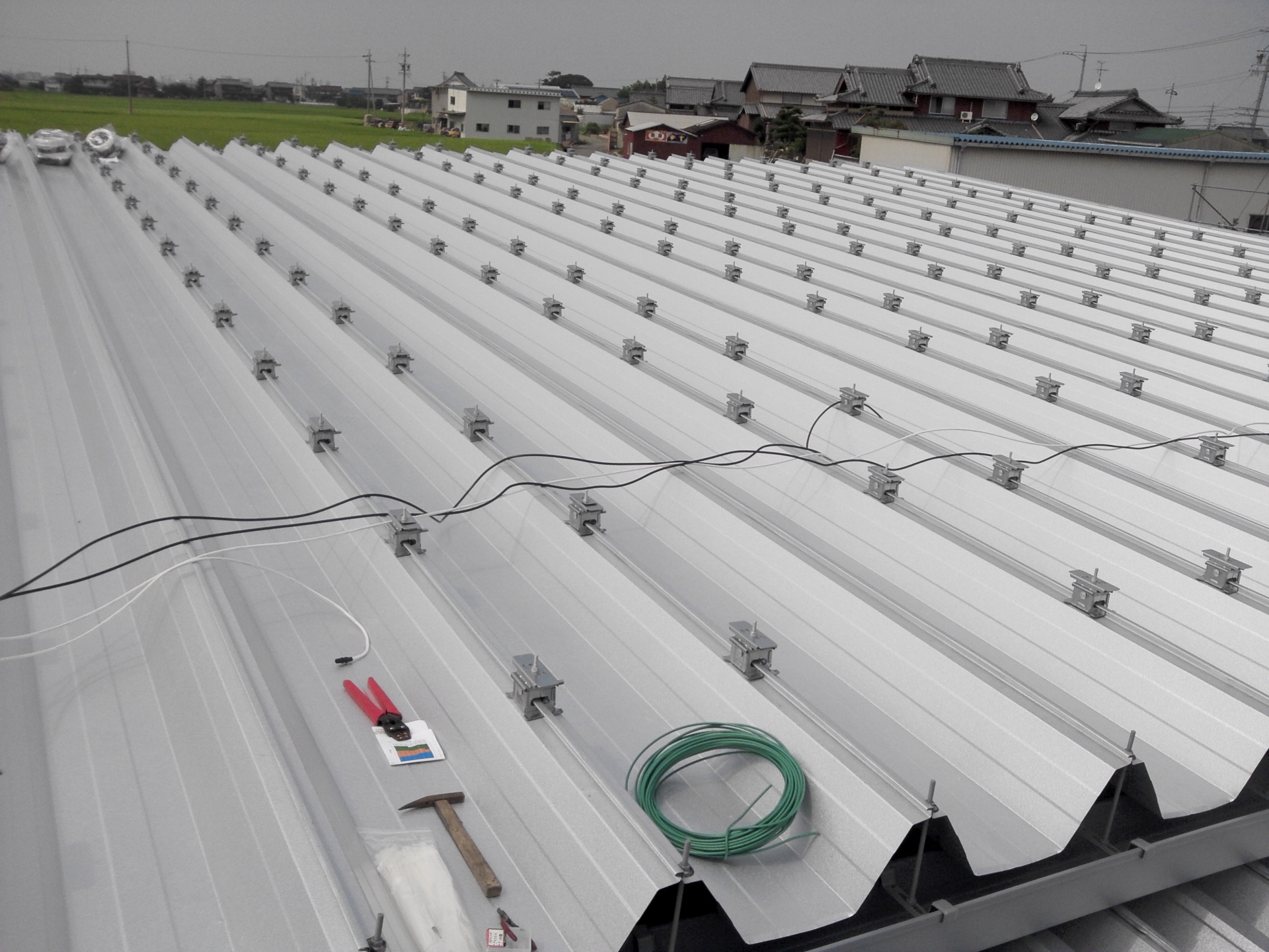 カーポート倉庫　太陽光設置工事/　豊田市