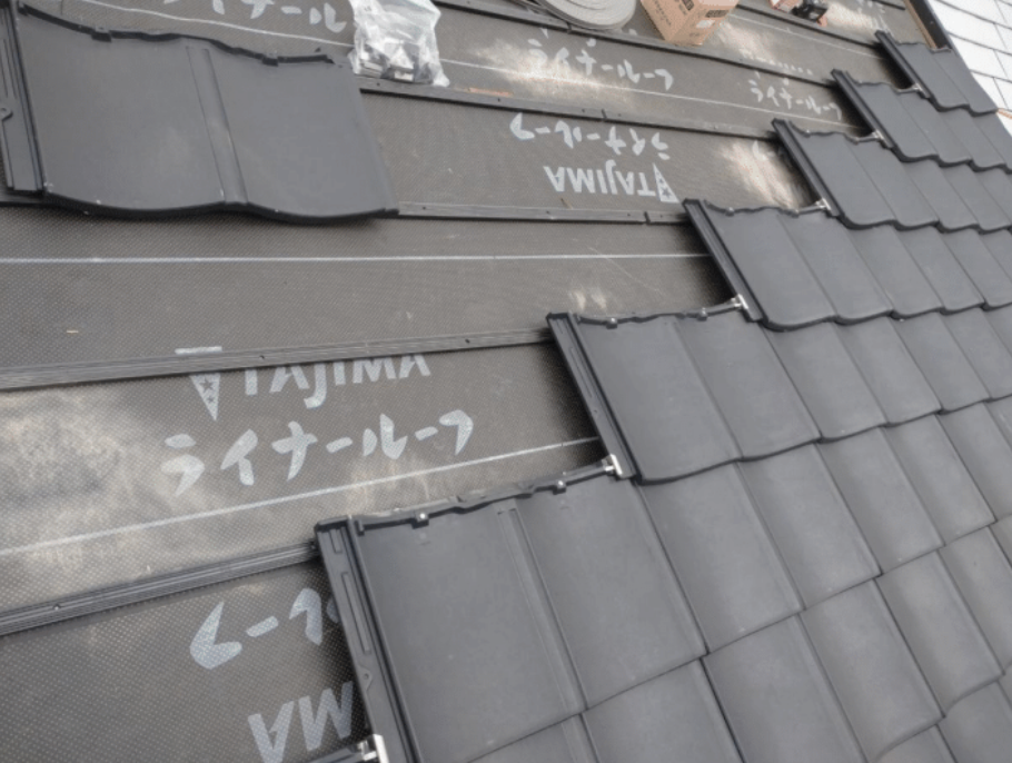 【名古屋市】西区 屋根のリフォーム(葺き替え工事：ルーガ雅)の施工事例