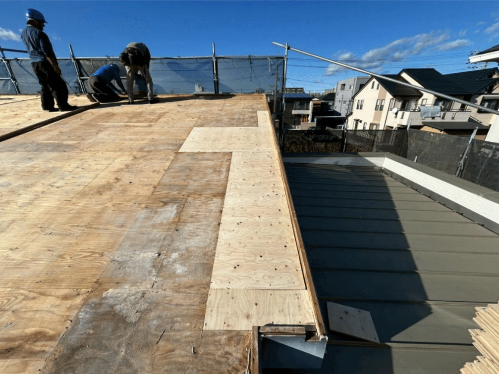 野地板交換完了